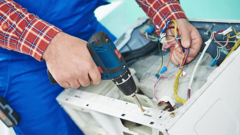 Karapürçek Daylux Daylux çamaşır makinesi kart tamiri – Su almama arızası orijinal parça ile giderildi. - Teknik servis örneği